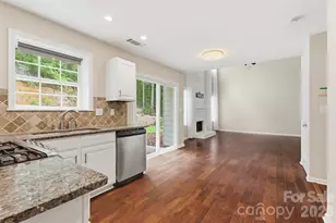 14339 Crown Harbor Dr, Charlotte, NC 28278 - Photo 7