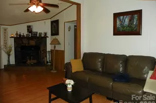 162 5th Ave, New London, NC 28127 - Photo 13