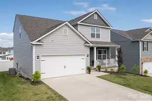 596 Country Oak Dr, Asheville, NC 28804 - Photo 3