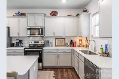 596 Country Oak Drive, Asheville, NC 28804 - Photo 21