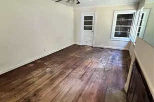 215 Factory St, Biscoe, NC 27209 - Photo 5