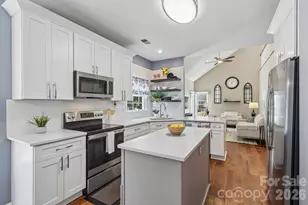 8504 Tamarron Dr, Charlotte, NC 28277 - Photo 5