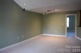 6321 Park Creek Dr, Charlotte, NC 28262 - Photo 11