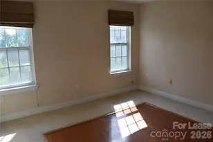 6321 Park Creek Dr, Charlotte, NC 28262 - Photo 7