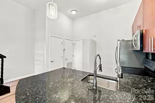 2125 Southend Dr, Charlotte, NC 28203 - Photo 15