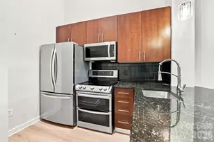 2125 Southend Dr, Charlotte, NC 28203 - Photo 13