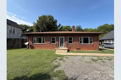 908 W Front Street, Statesville, NC 28677 - Photo 1