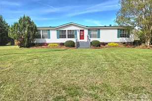 3449 Yount Rd, Newton, NC 28658 - Photo 1