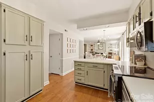 4638 Deanscroft Dr, Charlotte, NC 28226 - Photo 17