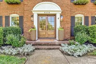 4638 Deanscroft Dr, Charlotte, NC 28226 - Photo 3