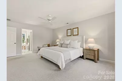4638 Deanscroft Drive, Charlotte, NC 28226 - Photo 23