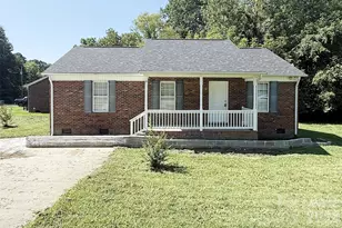 527 E Carpenter St, Dallas, NC 28034 - Photo 7