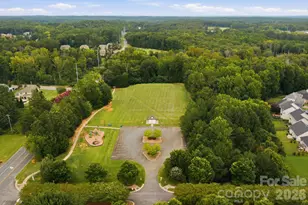 1001 Yellow Daisy Dr, Matthews, NC 28104 - Photo 41