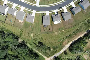 1177 Blackburn Cir, Edgemoor, SC 29714 - Photo 5