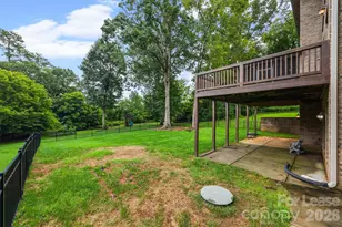 334 Stonecliff Ln, Clover, SC 29710 - Photo 37