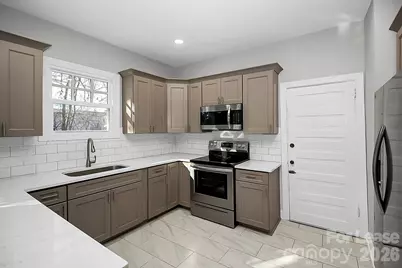 701 S York Street #B, Gastonia, NC 28052 - Photo 5