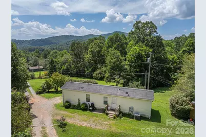 124 Sayles Town Place, Fairview, NC 28730 - Photo 1