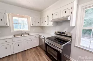 4202 Wrentree Dr, Dallas, NC 28034 - Photo 15