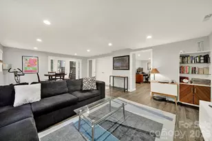 7439 Watercrest Rd, Charlotte, NC 28210 - Photo 17
