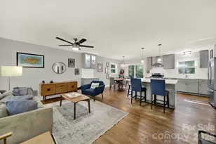 7439 Watercrest Rd, Charlotte, NC 28210 - Photo 5