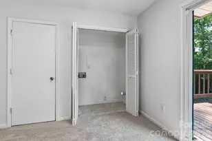 5300 Rolling Oak Ln, Charlotte, NC 28227 - Photo 13