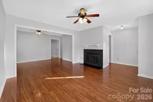 8316 Summerglen Cir, Charlotte, NC 28227 - Photo 5