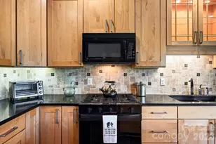 92 S Lindon Cove Rd, Candler, NC 28715 - Photo 17