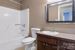 2504 Ashford Dr, Newton, NC 28658 - Photo 21