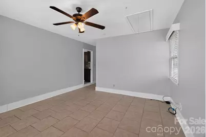 2504 Ashford Drive, Newton, NC 28658 - Photo 13