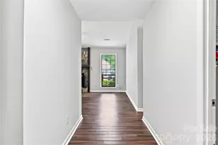 5810 Ness Ct, Charlotte, NC 28208 - Photo 5