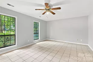 5810 Ness Ct, Charlotte, NC 28208 - Photo 13