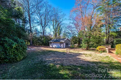 2035 2nd Street NW, Hickory, NC 28601 - Photo 45