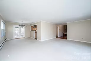 2035 2nd St NW, Hickory, NC 28601 - Photo 9