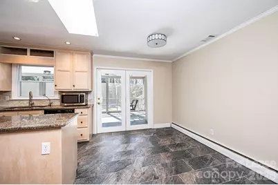 2035 2nd Street NW, Hickory, NC 28601 - Photo 17