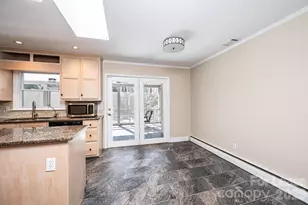 2035 2nd St NW, Hickory, NC 28601 - Photo 17
