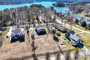9464 Riviera Dr, Sherrills Ford, NC 28673 - Photo 37