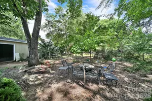 924 Glenshannon Rd, Matthews, NC 28105 - Photo 31