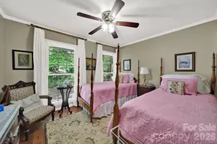 924 Glenshannon Rd, Matthews, NC 28105 - Photo 19