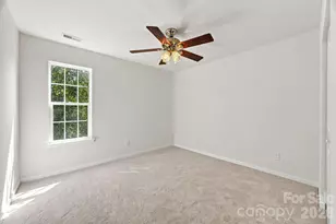 9716 Southampton Commons Dr, Charlotte, NC 28277 - Photo 25