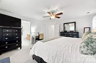 9716 Southampton Commons Dr, Charlotte, NC 28277 - Photo 17