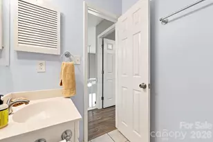 11308 Clayford Ridge, Charlotte, NC 28215 - Photo 31