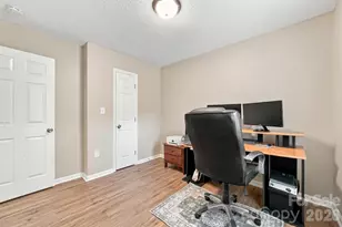 11308 Clayford Ridge, Charlotte, NC 28215 - Photo 29