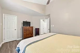 11308 Clayford Ridge, Charlotte, NC 28215 - Photo 19