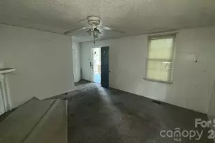 109 Dean St, Gastonia, NC 28052 - Photo 21