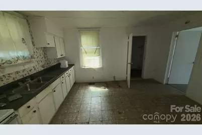 109 Dean Street, Gastonia, NC 28052 - Photo 11
