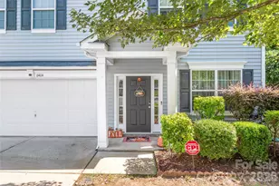 6404 Lanzerac Manor Dr, Charlotte, NC 28269 - Photo 1
