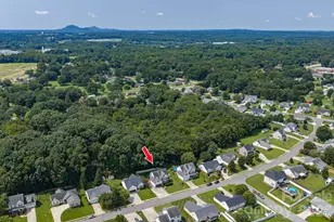 908 Carole Summey Dr, Dallas, NC 28034 - Photo 5
