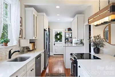 46 E Chestnut Street, Asheville, NC 28801 - Photo 23
