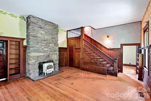 22 Woodbend Ln, Black Mountain, NC 28711 - Photo 19