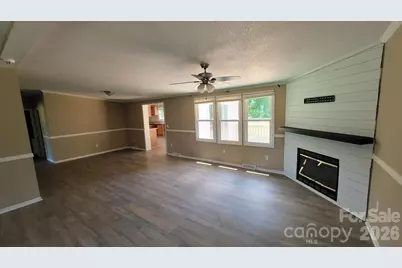 5401 Creek Run Court, Bessemer City, NC 28086 - Photo 3